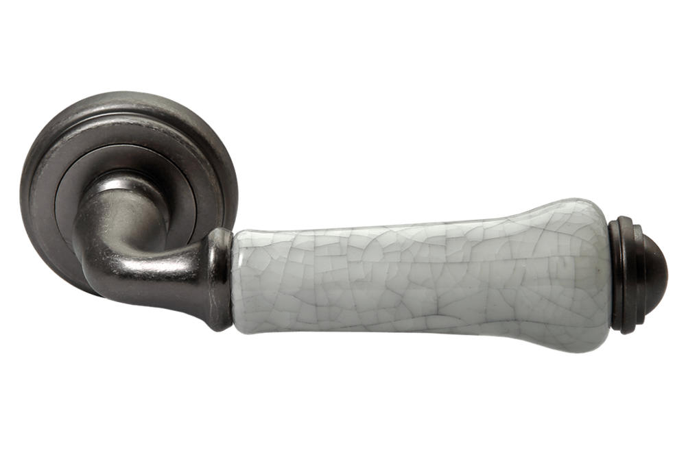 Ручка дверная на круглой розетке UMBERTO MH-41-CLASSIC OMS/GR старое матовое серебро/серый