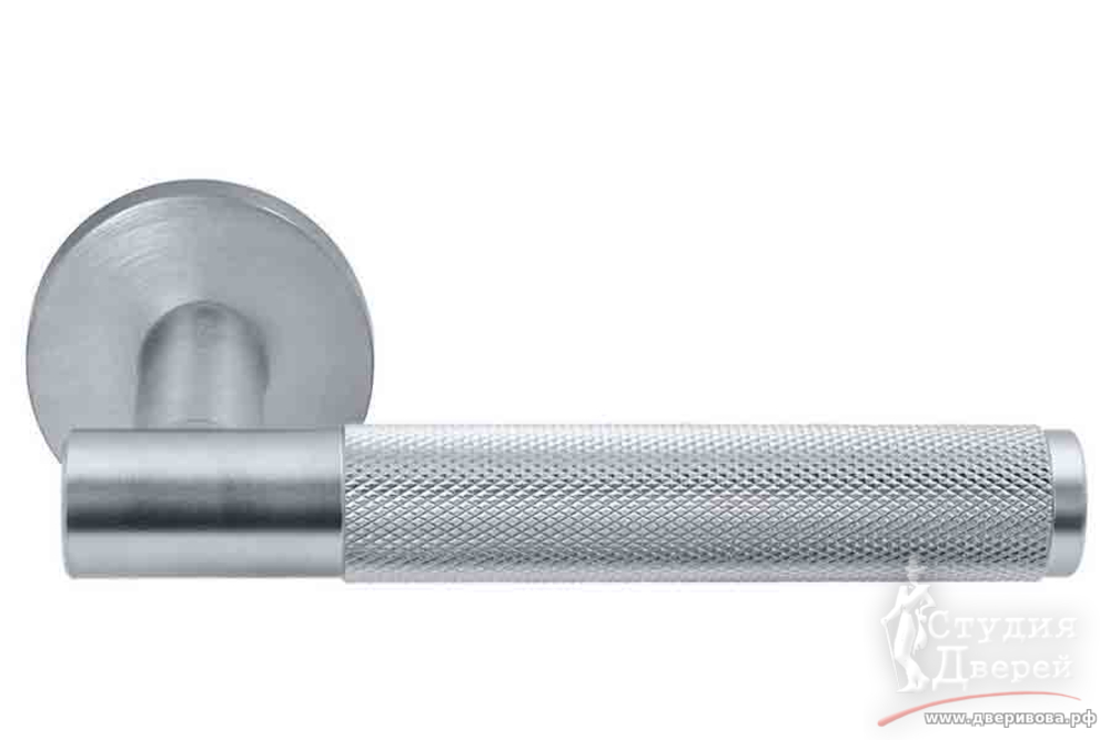 Ручка дверная на круглой розетке 6 мм AZRIELI MH-57-R6T SC матовый хром